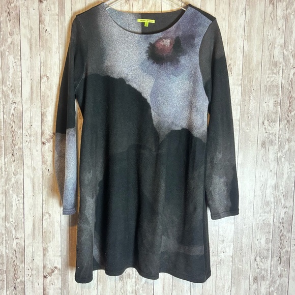 Trisha Tyler Tops - Trisha Tyler Black Abstract Print Fleece Tunic Sweater